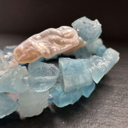 Natural aquamarine choker with pearls