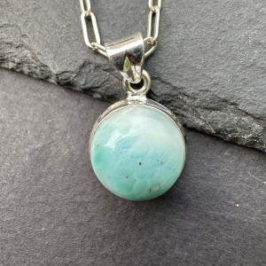 Pendant with natural Larimar in silver