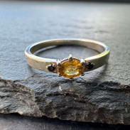 Ring with natural Yellow Sapphire made of silver with Diamond