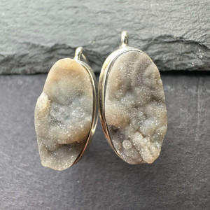 Earrings with natural Geode Agate made of silver