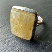 Ring with Rutilated Quartz natural Hairy 