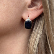 Earrings with a natural sapphire made of silver