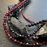 Necklace Natural garnet