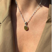 Pendant with natural Sapphire (Sri Lanka) made of silver on a chain