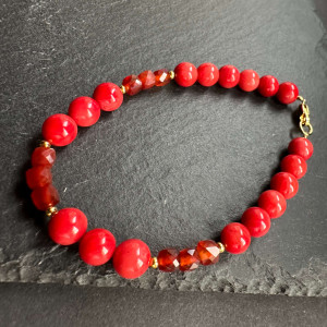 Natural Coral and Carnelian Bracelet