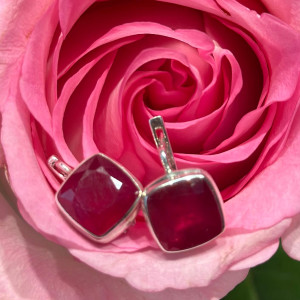 Earrings with ruby natural silver