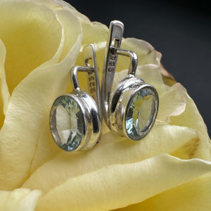Earrings with Topaz natural in silver