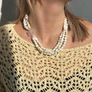 Multi-row necklace made of natural Mother of Pearl and Rose Quartz