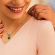 Natural emerald pendant in silver