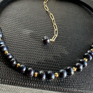 Choker Pearl natural and leather
