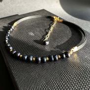 Choker Pearl natural and leather