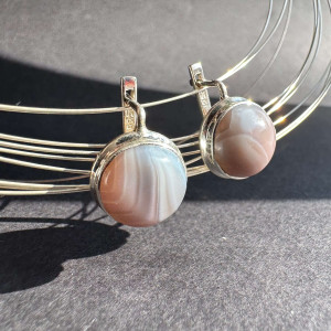 Silver agate earrings