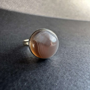 Ring with natural Agate