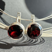 Сережки з Гранатом натуральним зі срібла
