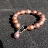 Bracelet with pink natural pearls
