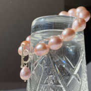 Bracelet with pink natural pearls