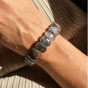 Sun stone bracelet