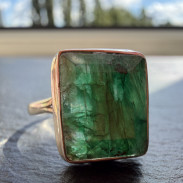 Ring with natural emerald in silver