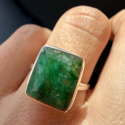 Ring with natural emerald in silver