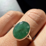 Ring with natural emerald in silver