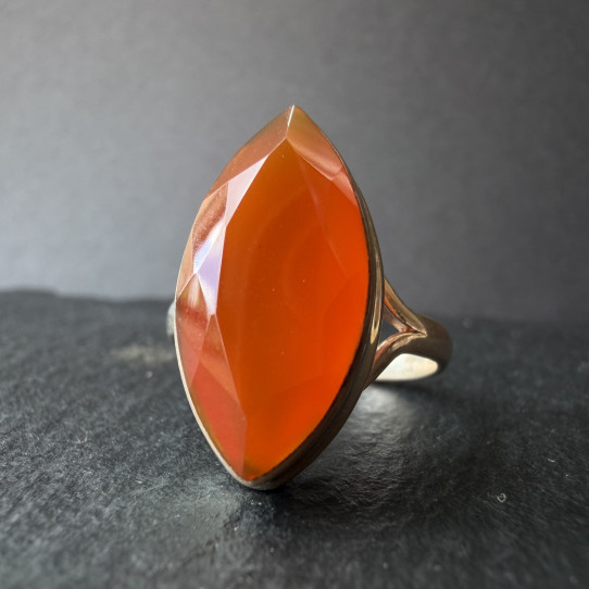 A ring made of natural Carnelian in silver