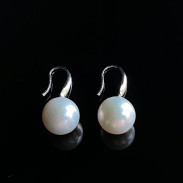 Gift for her Earrings with natural pearls