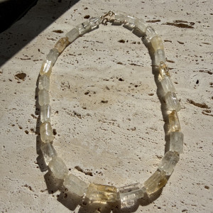 Natural citrine choker in silver with gold plating.