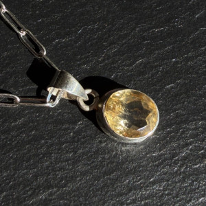Natural citrine pendant in silver