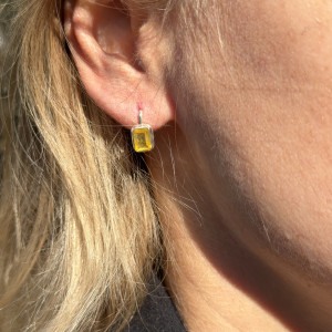 Earrings with natural Sapphire (Sri Lanka) made of silver